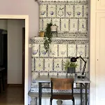 Sunny Old Town Flat-Walk Everywhere-Sleeps 4 Апартаменти *