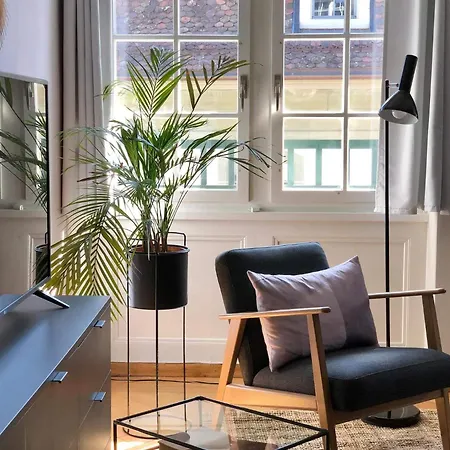דירה Sunny Old Town Flat-walk Everywhere-sleeps 4 ברן
