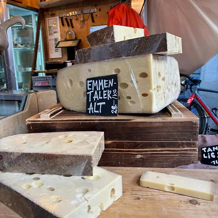 Unesco Queen Bed & Fast Wifi Apartamento Berna