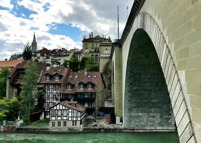 Unesco Queen Bed & Fast Wifi Apartamento